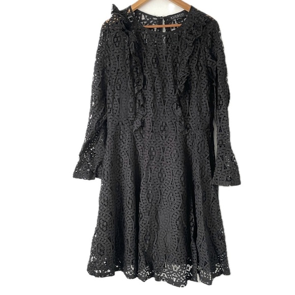 Eloquii Studio Lace Fit and Flare Dress Black Bell Sleeve Women’s Size 16 - Picture 3 of 11